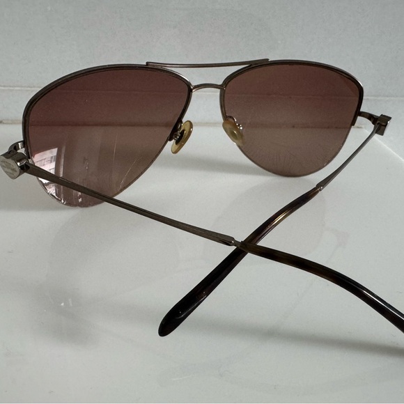 Tiffany & Co. sunglasses with iconic hard blue Tiffany case. - Picture 3 of 7